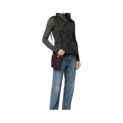 Sleeveless Vest