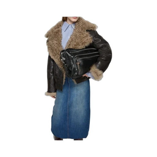 Medium Camero Shoulder Bag