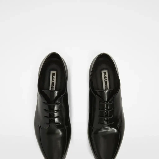 Lace-Up Shoe