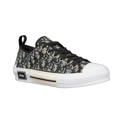 B23 League Low-Top Sneaker