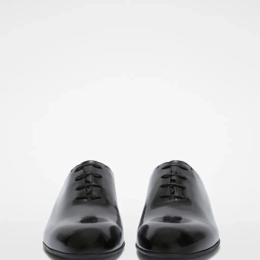 Lace-Up Shoe