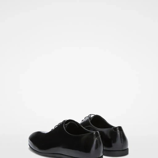 Lace-Up Shoe