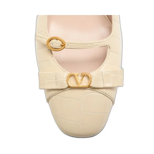 Valentino Bowow Dcollet Square Toe Pumps