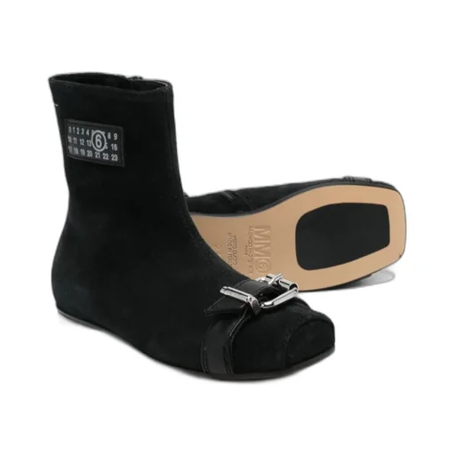 Square-Toed Short Boots