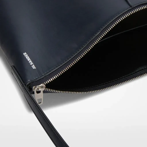 Linea Crossbody