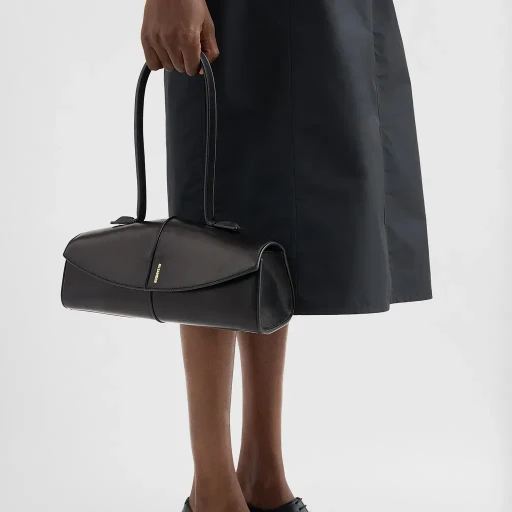 Linea Shoulder