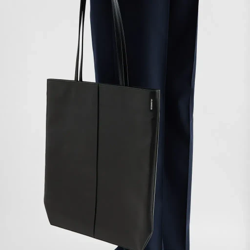 Linea Tote
