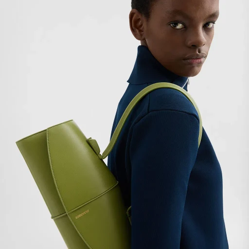 Linea Shoulder