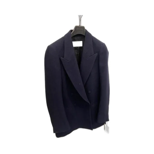 Long-Sleeved Suit Coat