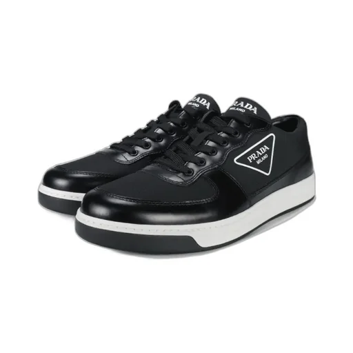 Round Head Low-Cut Sneakers