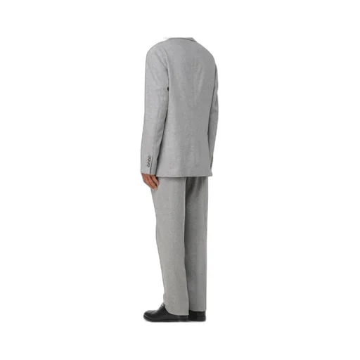 Long-Sleeved Suit