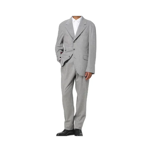 Long-Sleeved Suit