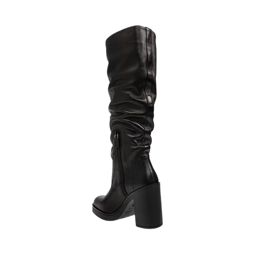Round-Head Boots