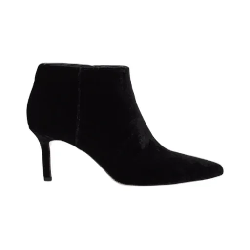 Pointed Short Boots