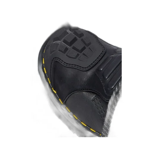 Lacing Casual Shoes