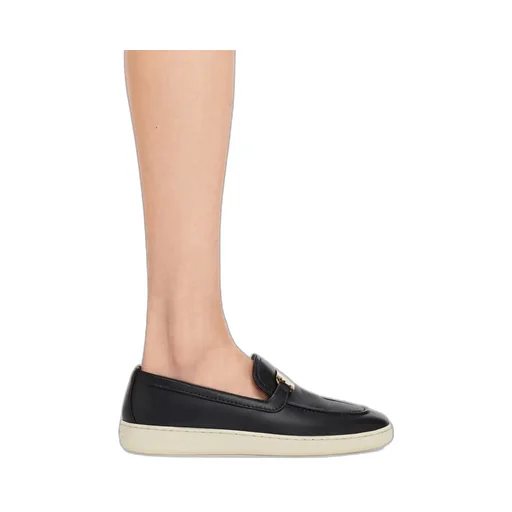Var Buckle Sandals