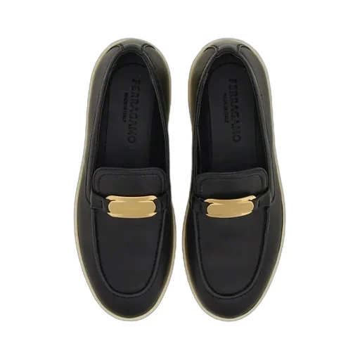 Var Buckle Sandals