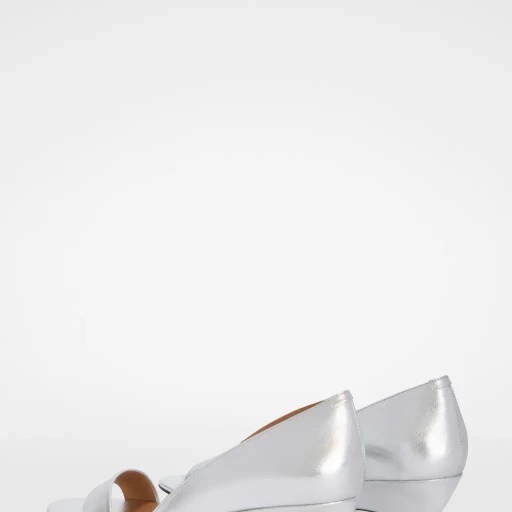 Low-Heel Sandal
