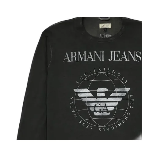 Logo Details Long-Sleeved T-Shirt