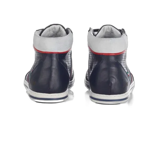 Logo Details Casual Sneakers