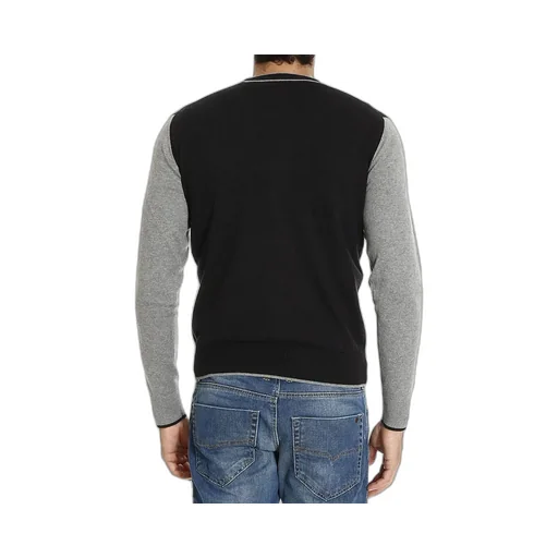 V-Neck Cardigan