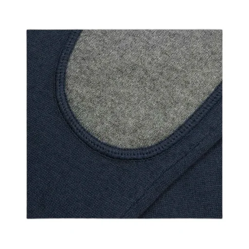V-Neck Pullover