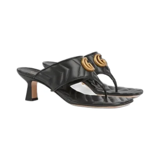 Gucci Logo Plaque Quilted Thong Sandals