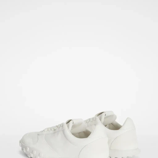 Moon Sneaker