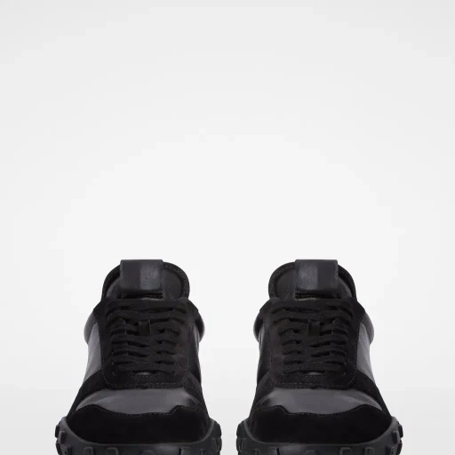 Moon Sneaker