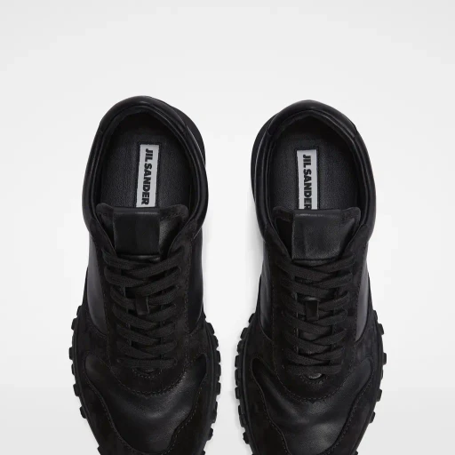 Moon Sneaker