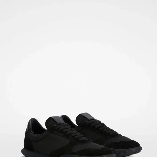 Moon Sneaker