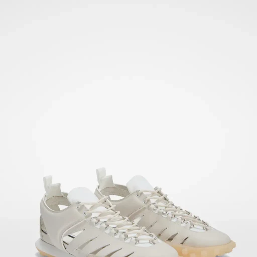 Moon Sneaker