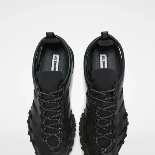 Moon Sneaker