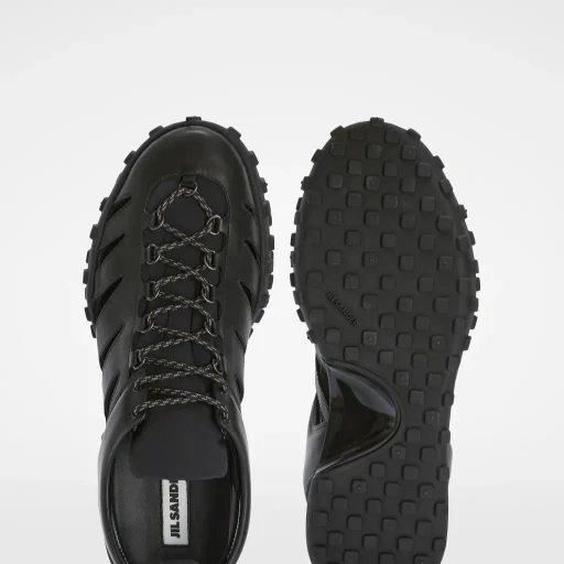 Moon Sneaker