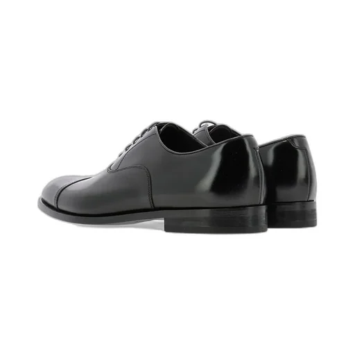 Doucal's Almond Toe Lace-Up Oxford Shoes