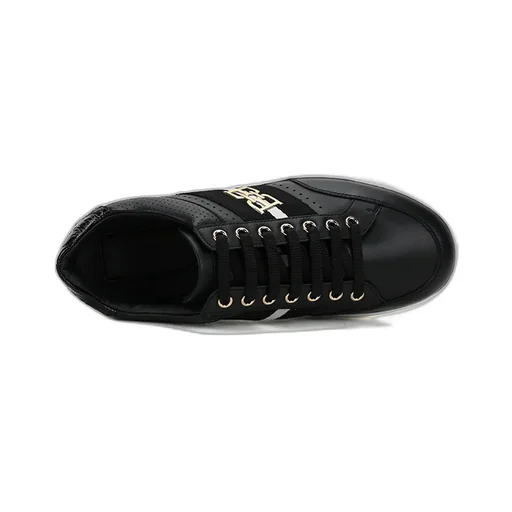 Logo-Plaque Low-Top Sneakers