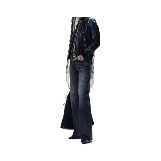 Twisted Seam Flare Jean