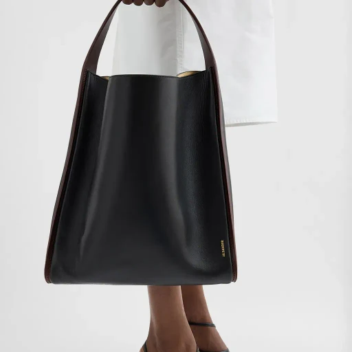 Pivot Tote
