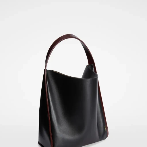 Pivot Tote