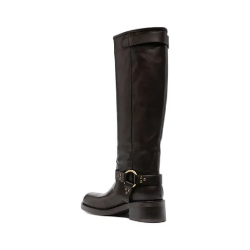 Round-Toe Boots
