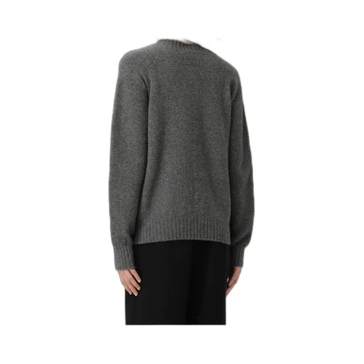 Crew Neck Long-Sleeved Sweater