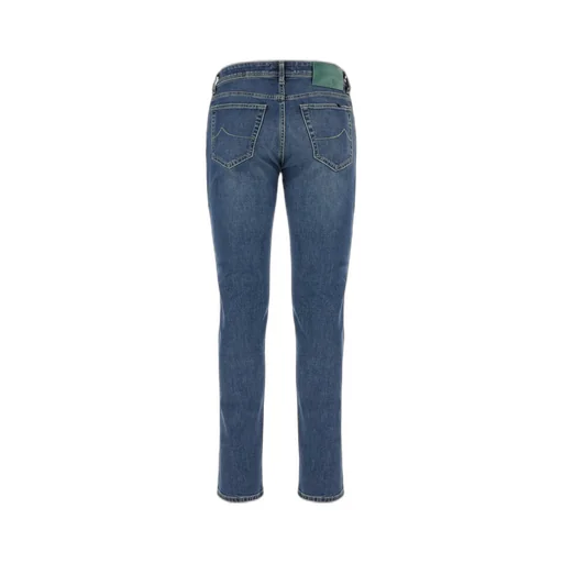 Belt-Loop Jeans