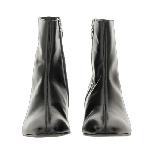 Carel Pointed Toe Zipped Boots
