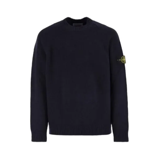 Round Neck Sweater With Raglan Sleeves
