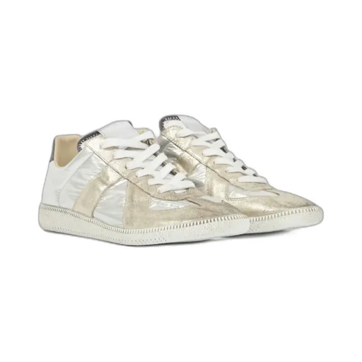 Maison Margiela Round-Toe Lace-Up Sneakers