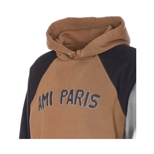 Long-Sleeved Sweatshirt