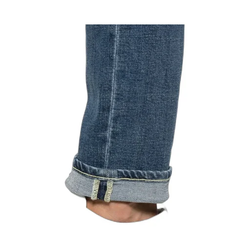 Slim-Cut Jeans