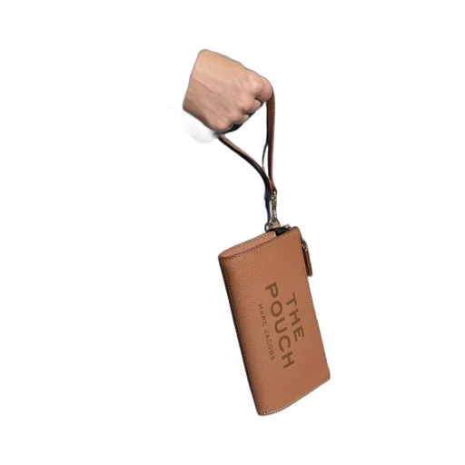 Zipper Clutch