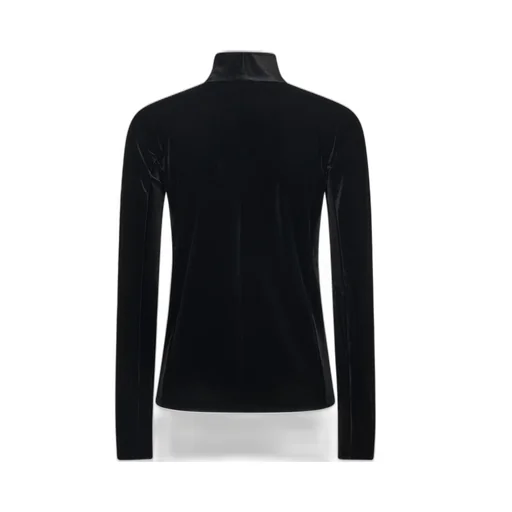 High-Neck Long-Sleeved T-Shirt