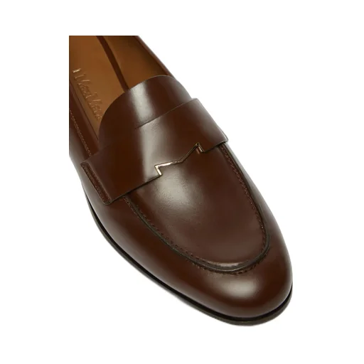 Semi-Glossy Leather Moccasins